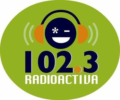 102.3 Radioactiva Logo