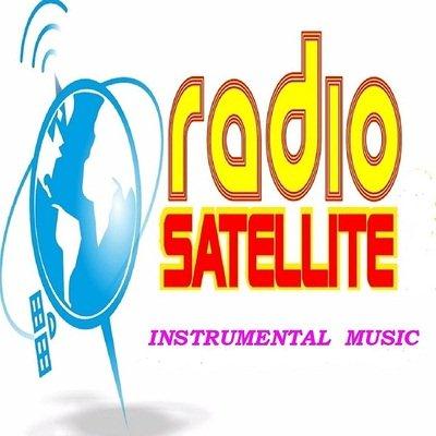 Radio Satellite Logo