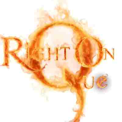 Right On QUE Radio Logo